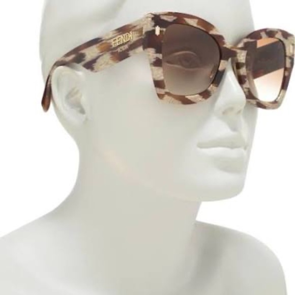 *NEW* NEVER WORN* Fendi PYTHON / BROWN GRADIENT Sunglasses Item #6634382 main image 5